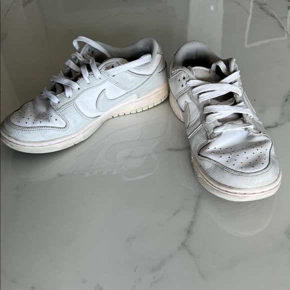 Nike Dunk Low
Women's Shoes - Picture 3 of 7